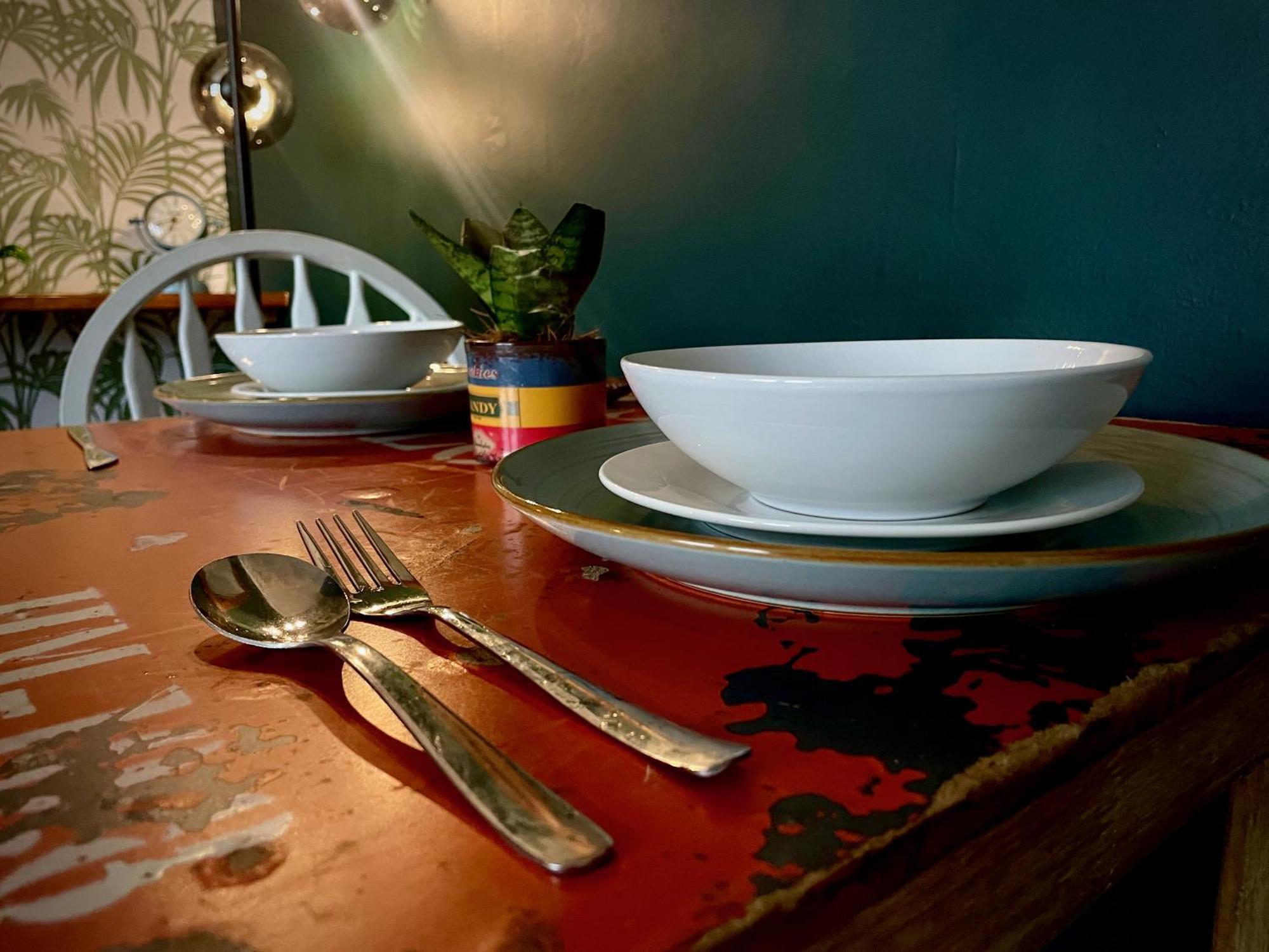 Stylish And Artistic Flat In Southend On Sea Lägenhet Exteriör bild