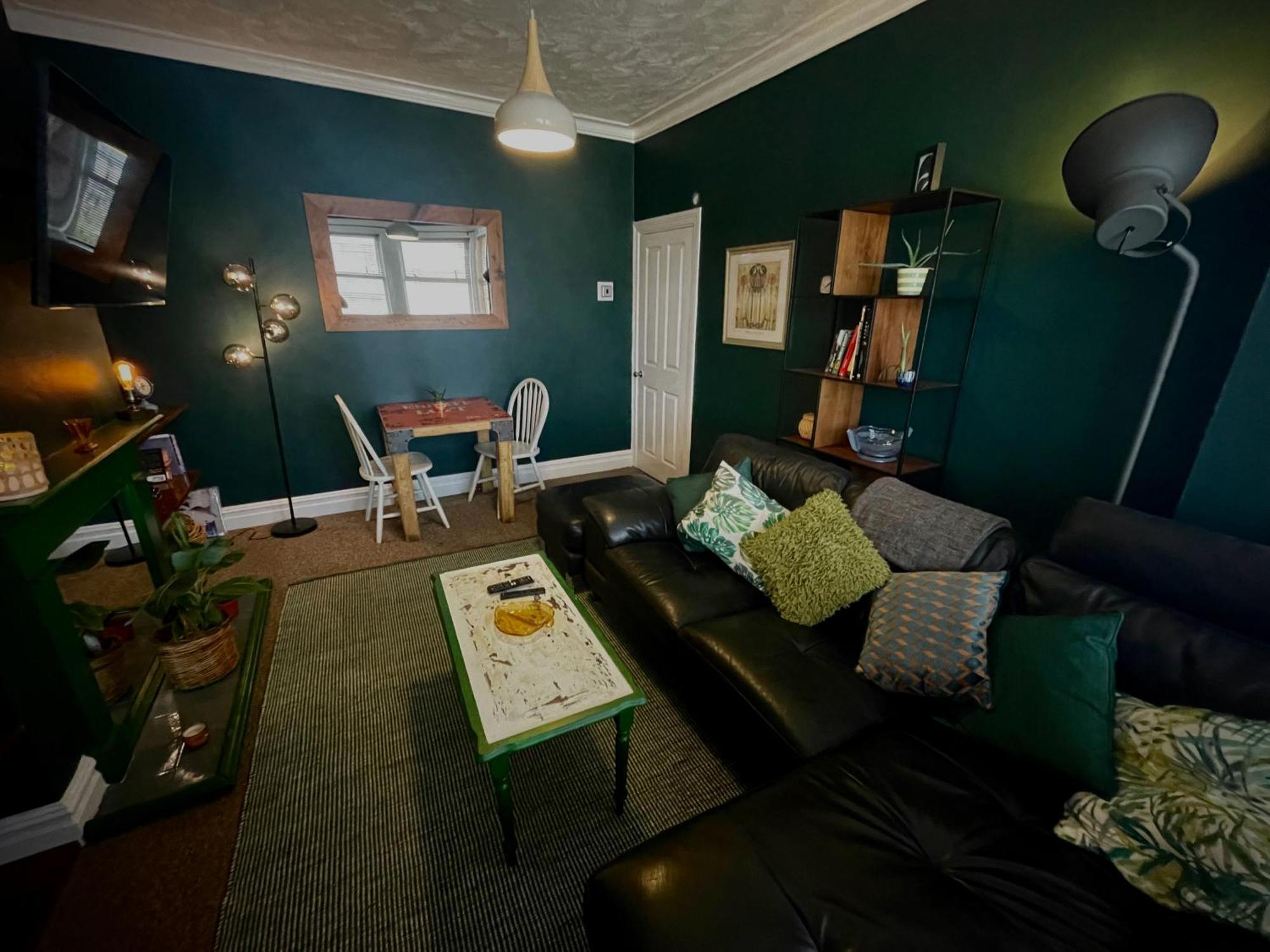 Stylish And Artistic Flat In Southend On Sea Lägenhet Exteriör bild